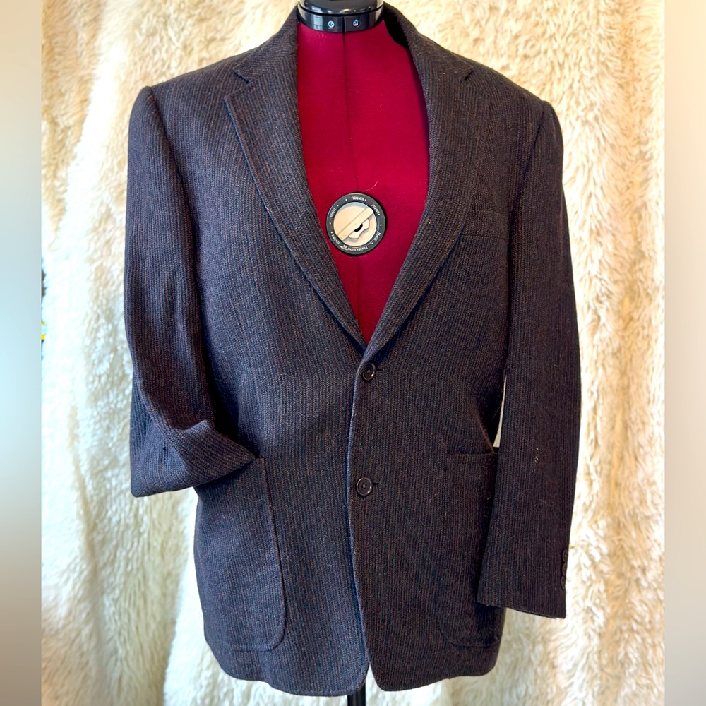 Ibiza Mens Italian Wool Blazer 40R Gray and Mauve Stripe. Can be tailored.